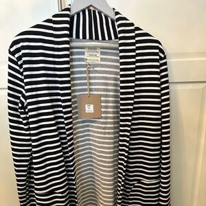 Women’s Sweater/Jacket Bamboo.   size L but very big— size Large USA